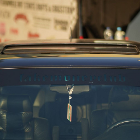 Scheibenbanner ausgeschnitten